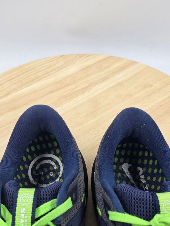 Mens Nike Air Zoom Pegasus 40 Athletic Shoes Seattle Seahawks US Size 11